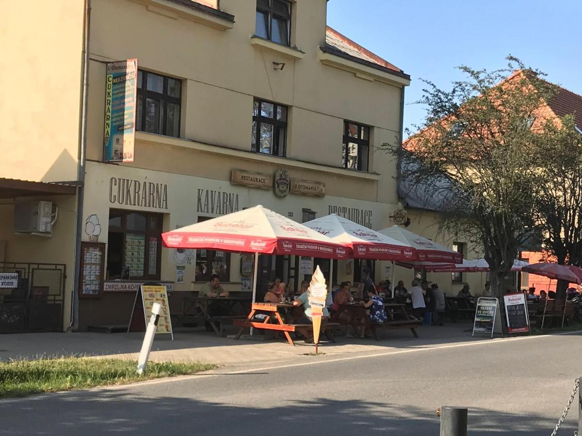 Adela'S Czech Village House Vsejany Eksteriør billede