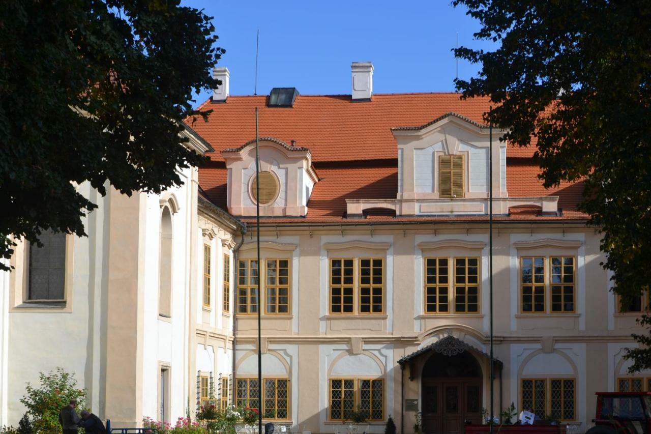 Adela'S Czech Village House Vsejany Eksteriør billede